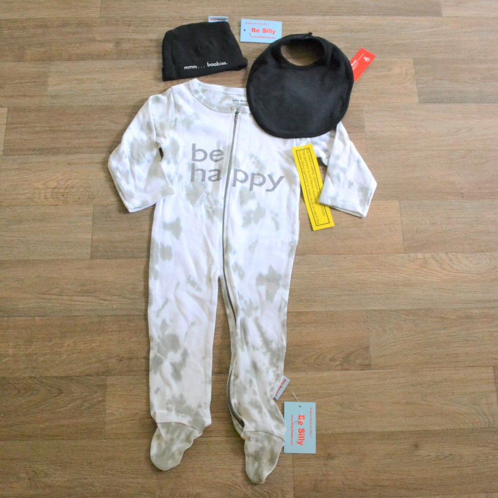 NWT Baby Zip-up Pajamas Beanie Hat and Bib Bundle